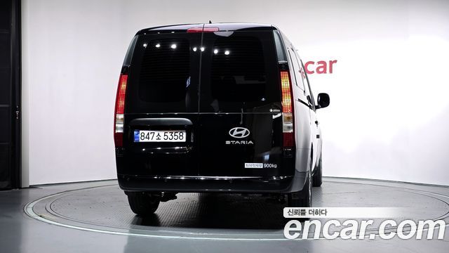 Hyundai Staria 2026 — photo 4