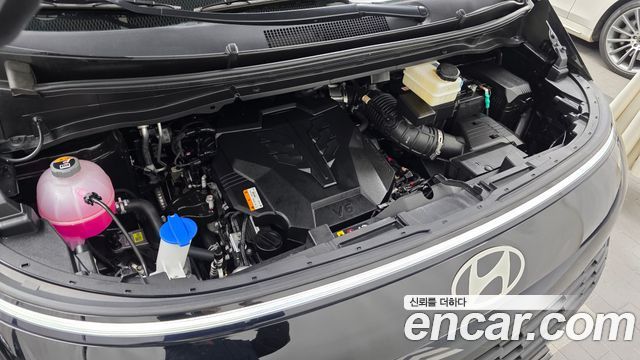 Hyundai Staria 2026 — photo 6