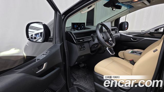 Hyundai Staria 2026 — photo 10