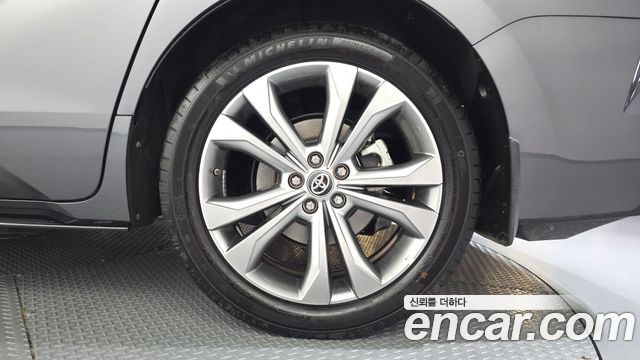 Toyota Sienna 2025 — photo 7