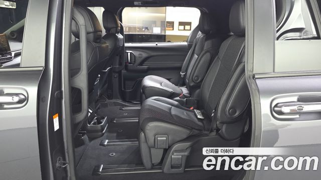 Toyota Sienna 2025 — photo 16