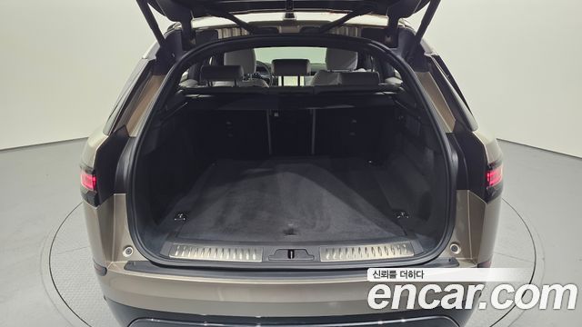 Land Rover Range Rover Velar 2026 — photo 10
