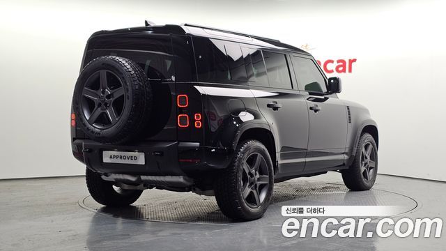 Land Rover Defender 2026 — photo 2