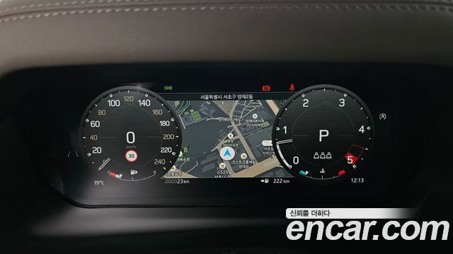 Land Rover Defender 2026 — photo 16
