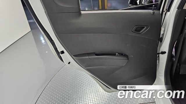 Chevrolet Korea Spark 2012 — photo 15