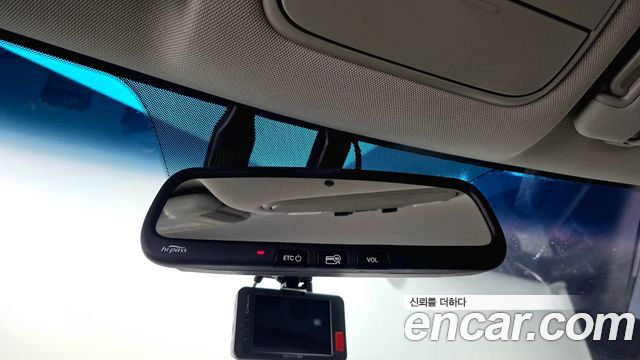 Kia Canival 2017 — photo 24