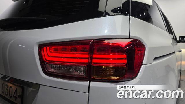 Kia Canival 2017 — photo 9