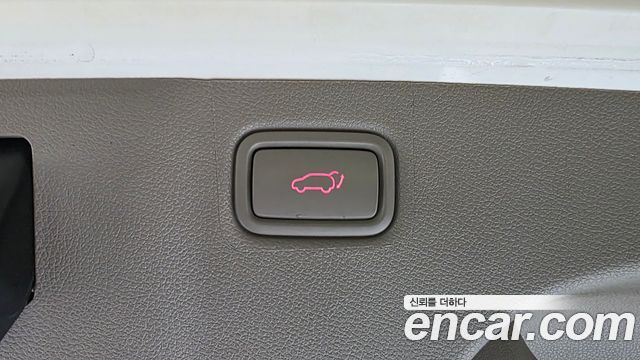 Kia Canival 2017 — photo 30