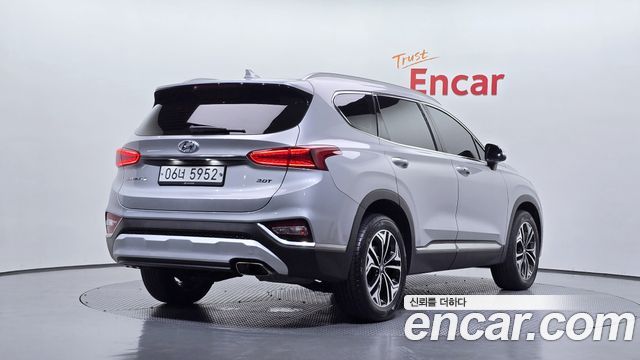 Hyundai Santafe 2019 — photo 2