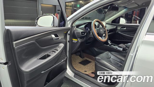 Hyundai Santafe 2019 — photo 13