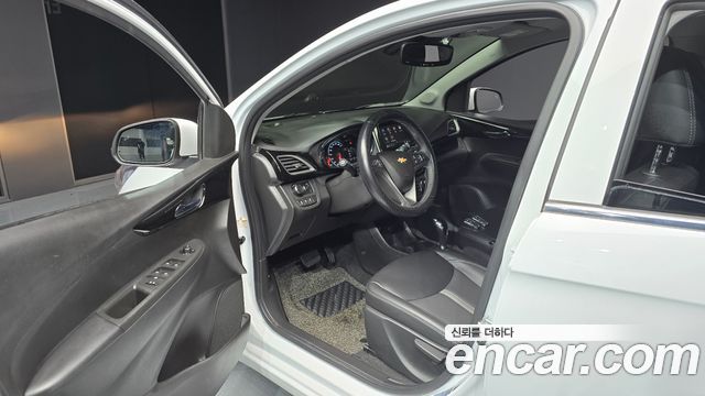 Chevrolet Korea Spark 2022 — photo 13
