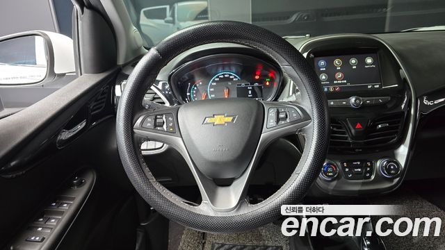 Chevrolet Korea Spark 2022 — photo 18