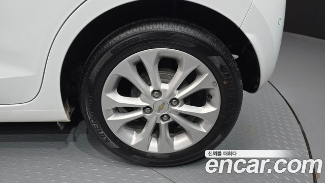 Chevrolet Korea Spark 2022 — photo 7