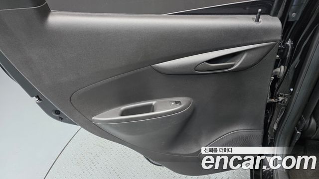 Chevrolet Korea Spark 2017 — photo 15