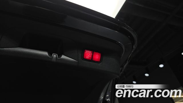 Mercedes-Benz GLC-Class 2019 — photo 34