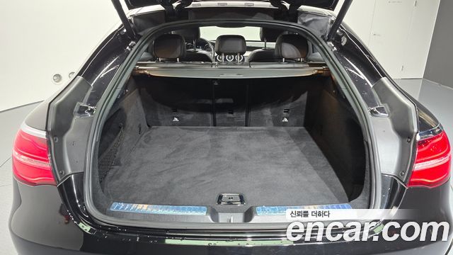 Mercedes-Benz GLC-Class 2019 — photo 35