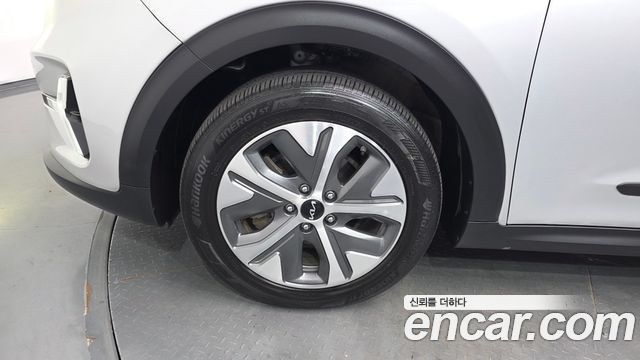 Kia Niro 2023 — photo 5
