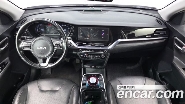 Kia Niro 2023 — photo 10