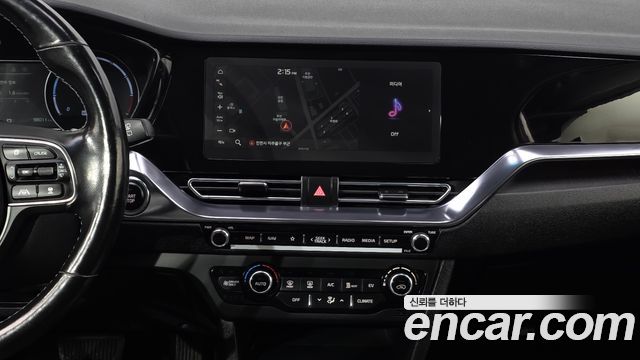 Kia Niro 2023 — photo 20