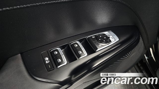 Kia K5 2023 — photo 22