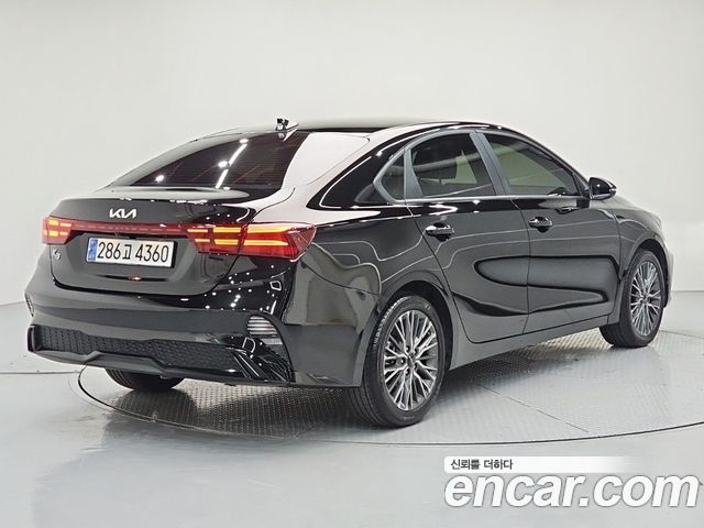 Kia K3 2024 — photo 4