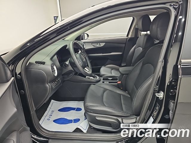 Kia K3 2024 — photo 11