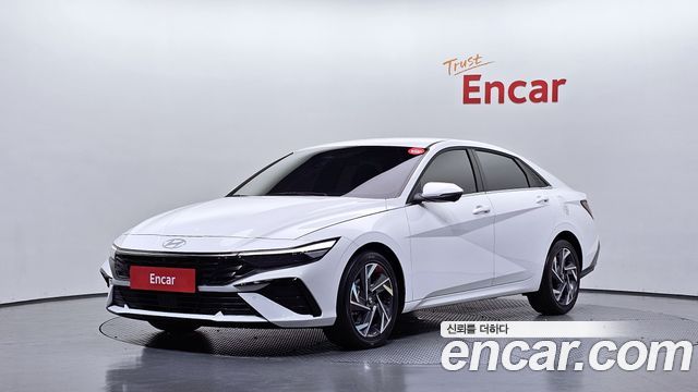 Hyundai AVANTE 2026 — photo 1