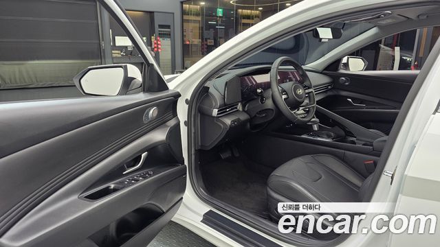 Hyundai AVANTE 2026 — photo 13