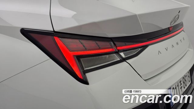 Hyundai AVANTE 2026 — photo 9
