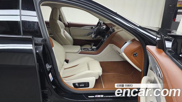 BMW M8 2021 — photo 17