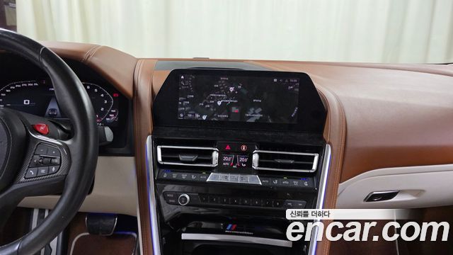 BMW M8 2021 — photo 20