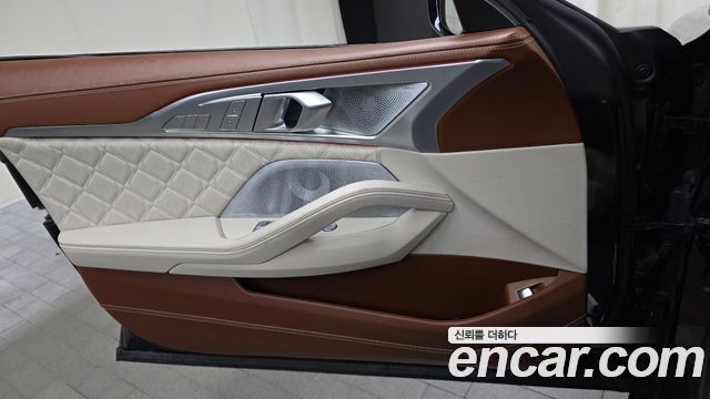 BMW M8 2021 — photo 14