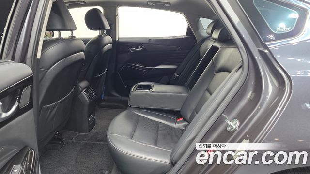 Kia K7 2020 — photo 18