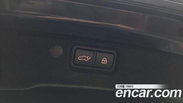 Kia K7 2020 — photo 31