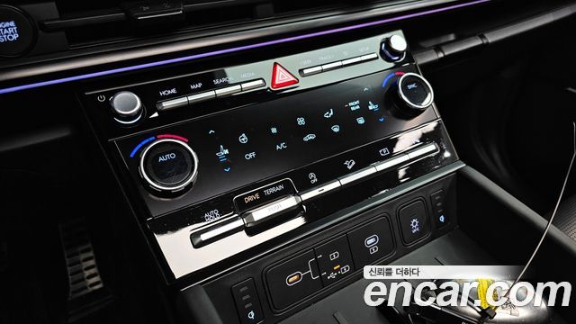 Hyundai Santafe 2024 — photo 22