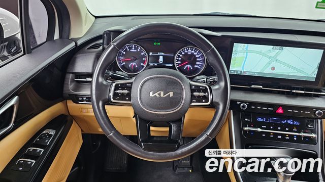 Kia Canival 2023 — photo 19