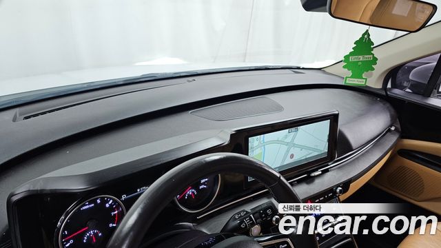 Kia Canival 2023 — photo 29