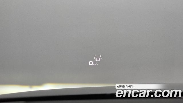 Audi e-tron 2021 — photo 20