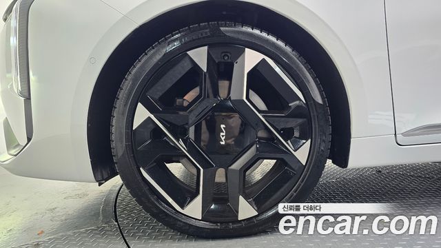 Kia K8 2025 — photo 5