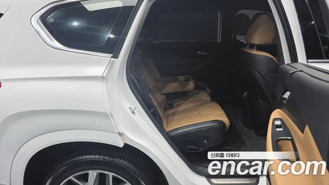 Hyundai Santafe 2021 — photo 12