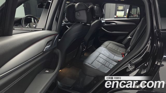 BMW X4 2020 — photo 16