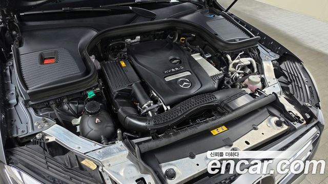 Mercedes-Benz GLC-Class 2019 — photo 6