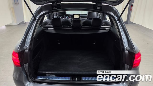 Mercedes-Benz GLC-Class 2019 — photo 25