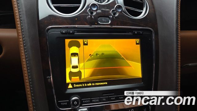 Bentley Flying Spur 2015 — photo 21