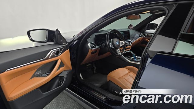 BMW i4 2022 — photo 13