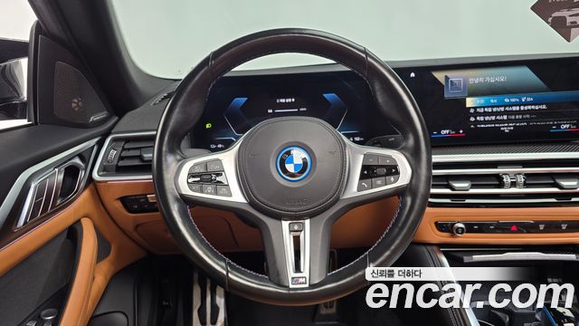 BMW i4 2022 — photo 19