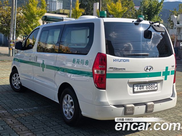 Hyundai Starex 2015 — photo 4