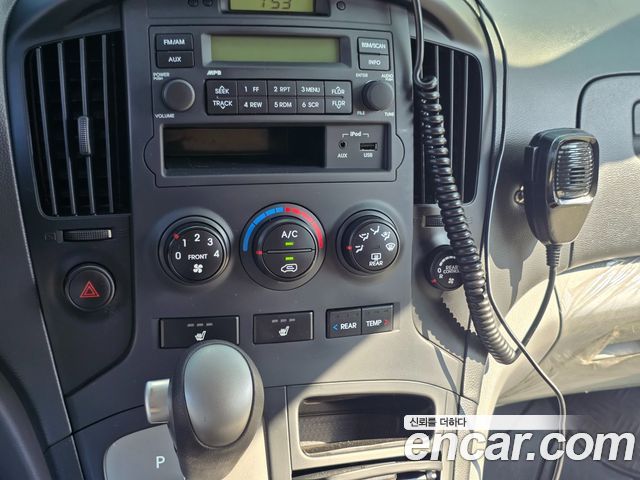 Hyundai Starex 2015 — photo 18