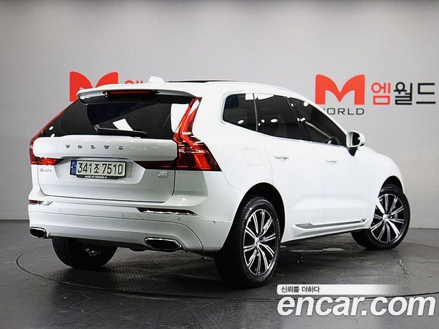 Volvo XC60 2021 — photo 4