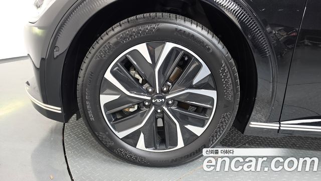 Kia EV6 2022 — photo 5